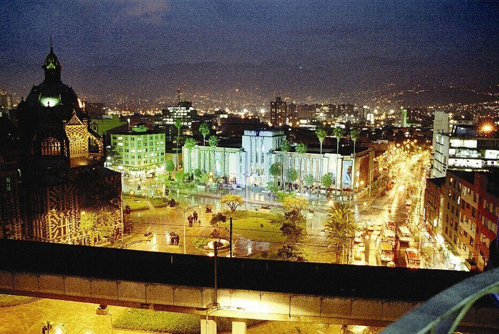 Hotel Nutibara Express Medellín Buitenkant foto