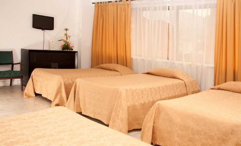 Hotel Nutibara Express Medellín Buitenkant foto
